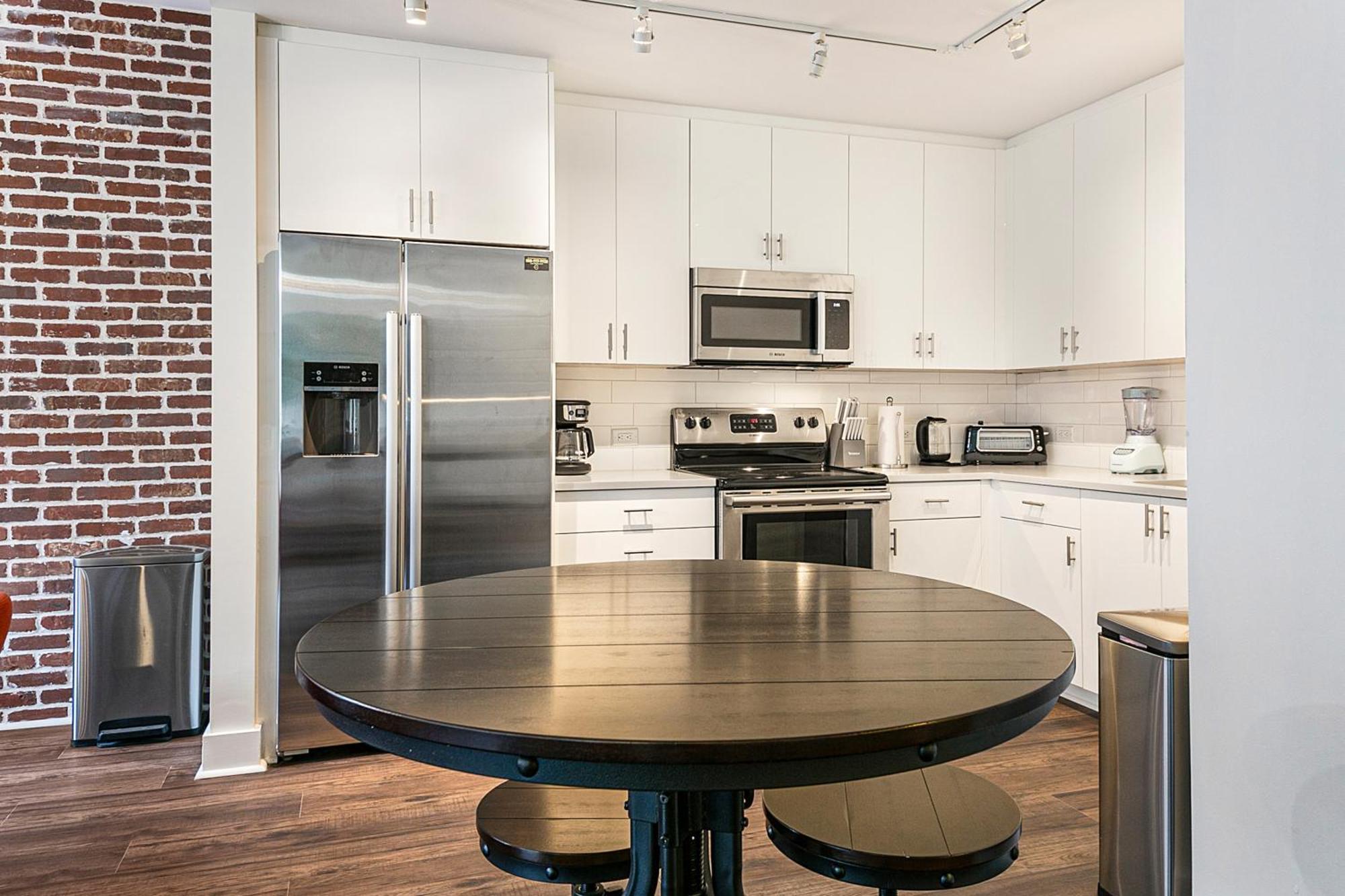 Modern & Fully Furnished Apartments In The Heart Of The City New Orleans  Kültér fotó