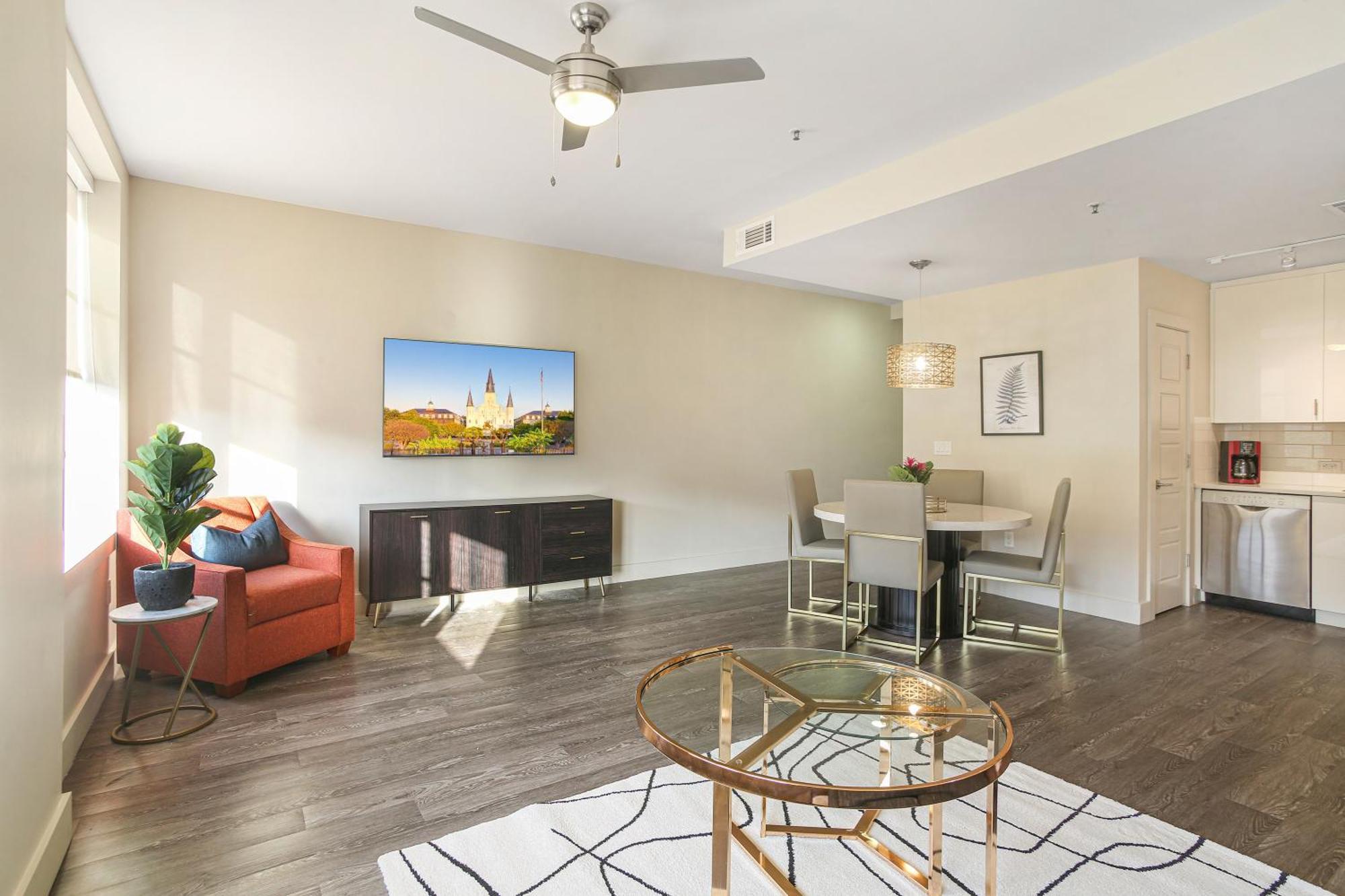 Modern & Fully Furnished Apartments In The Heart Of The City New Orleans  Kültér fotó
